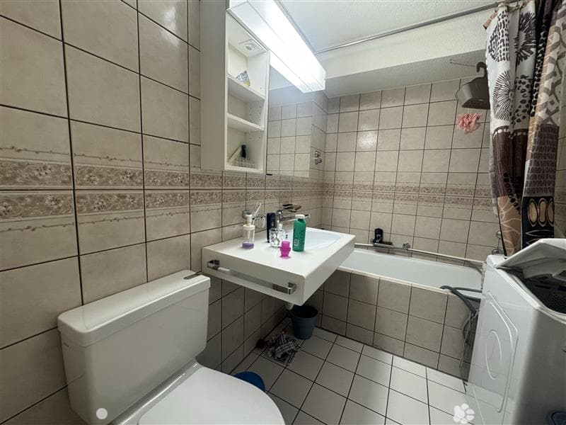 Helle 4.5-Zimmer-Wohnung mit Balkon im Zentrum von Biel (3)