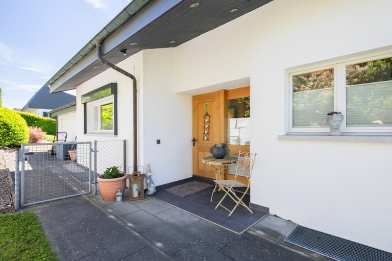 Freistehendes Einfamilienhaus am sonnigen Hang von Oberrohrdorf (5)