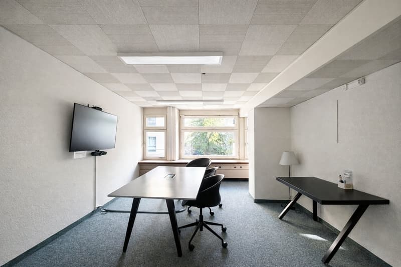 Espace commercial et de bureau attractif dans un excellent emplacement en ville (17)