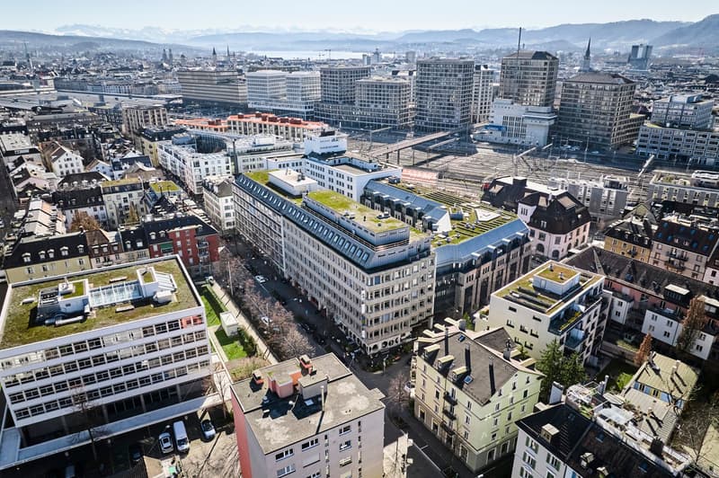 Espace commercial et de bureau attractif dans un excellent emplacement en ville (4)