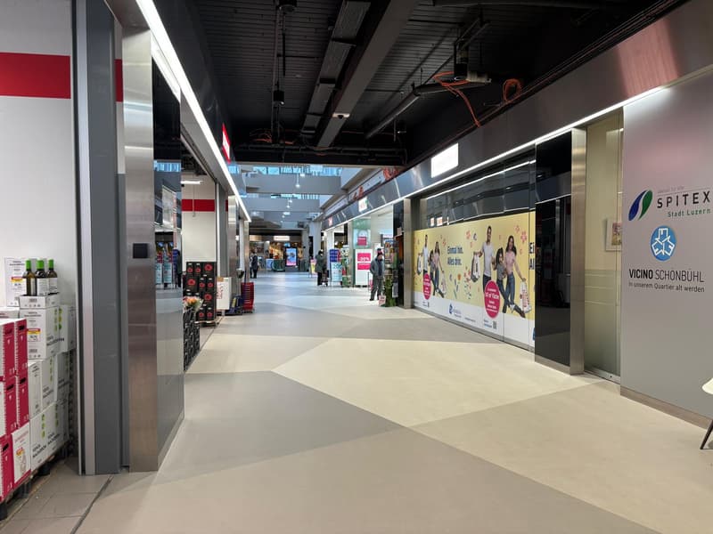158 m² Retail-/Verkaufsfläche gegenüber Migros & Denner (5)
