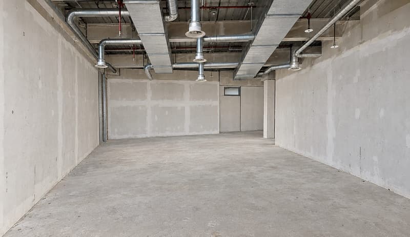 158 m² Retail-/Verkaufsfläche gegenüber Migros & Denner (8)
