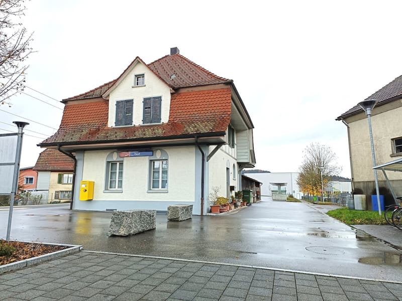 Moderne, zentrale Bürofläche mitten im Dorf Roggwil BE (1)