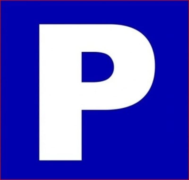 Parkplatz direkt beim Bahnhof (1)