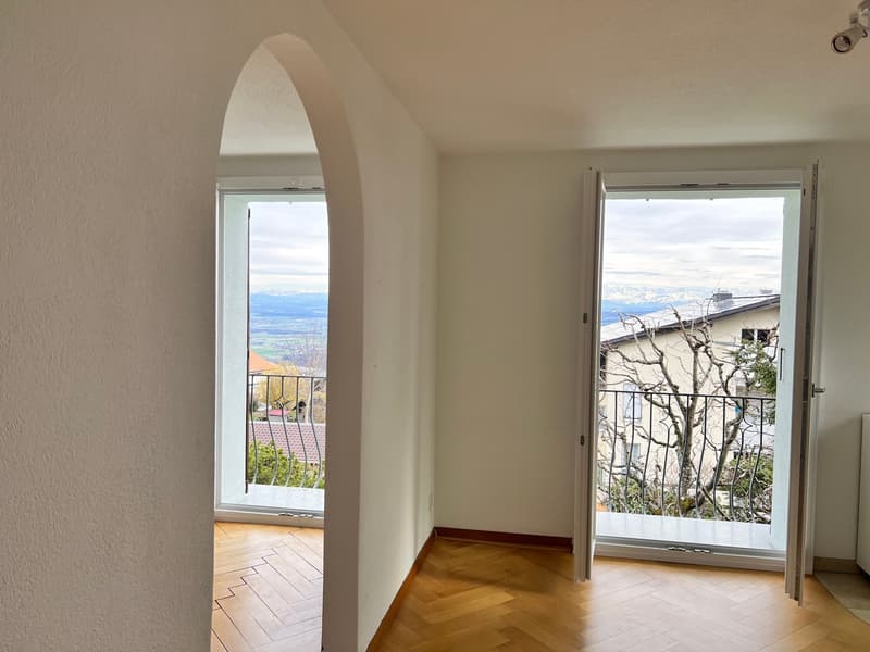 Charmantes Doppel-Einfamilienhaus mit Panoramablick in Magglingen (4)