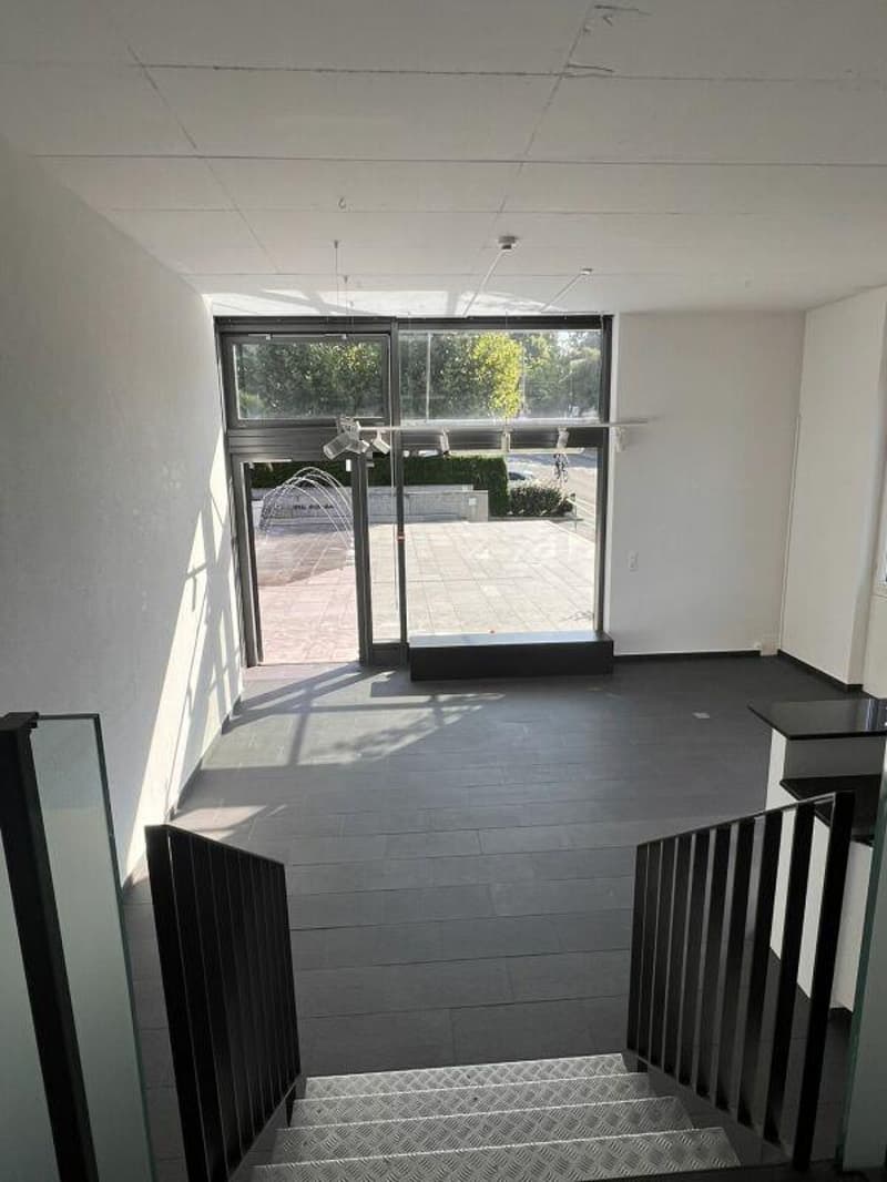 LADENLOKAL - BÜRO - SHOWROOM (7)