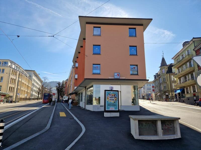 Wohnen im Monbijou... 3-Zimmerwohnung sucht neue Mieter (2)