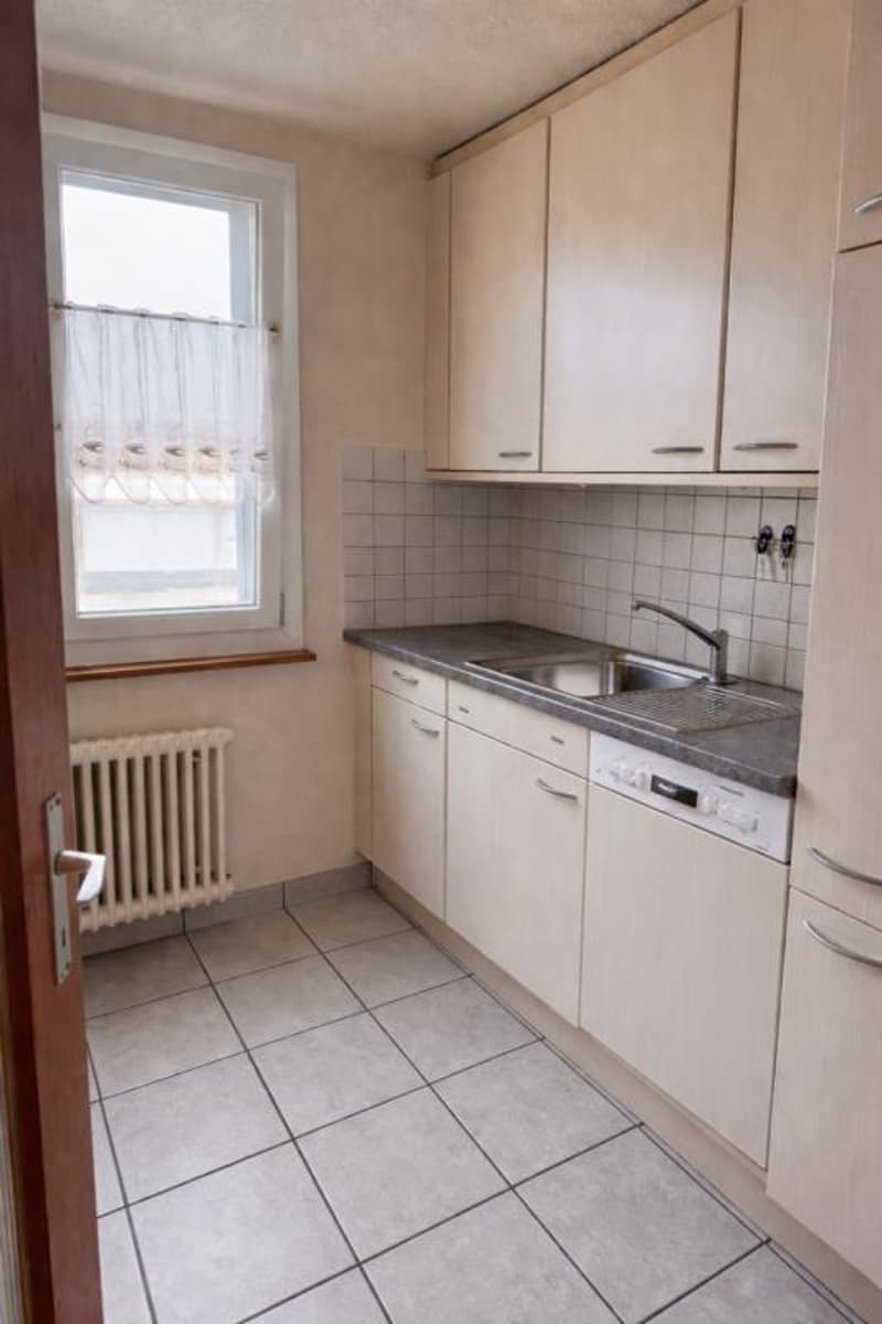 Preiswerte 2.5-Zimmerwohnung sucht neue Mieter (2)