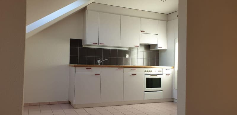 2.5-Zimmerwohnung, Dachgeschoss (2)