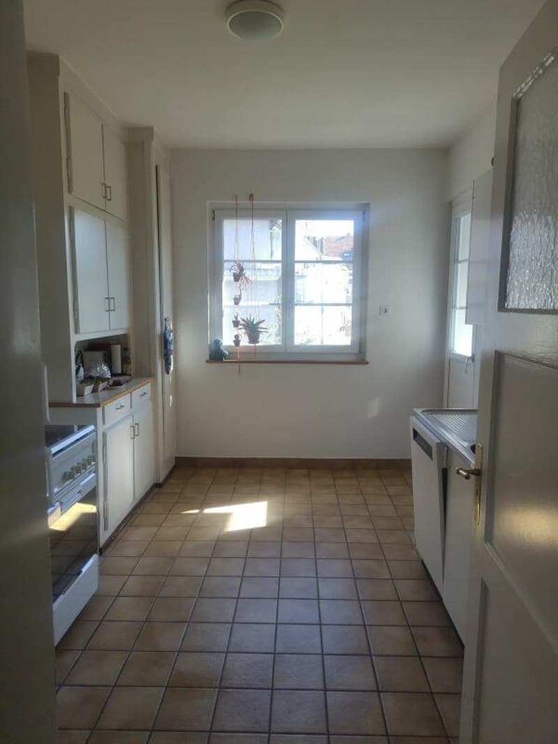 3-Zimmerwohnung, 3.OG in der Länggassstrasse (5)