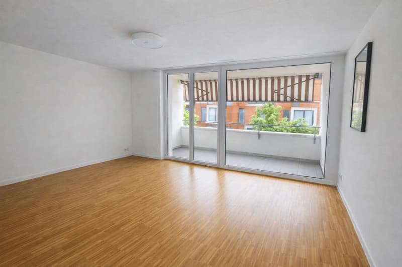 Lichtdurchflutete wunderschöne 3.5-Zimmerwohnung (3)