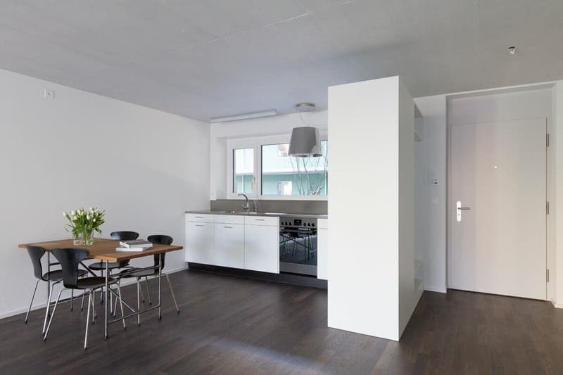 Modern wohnen mit Innenhof-Flair - 2.5-Zimmerwohnung in Ostermundigen (2)