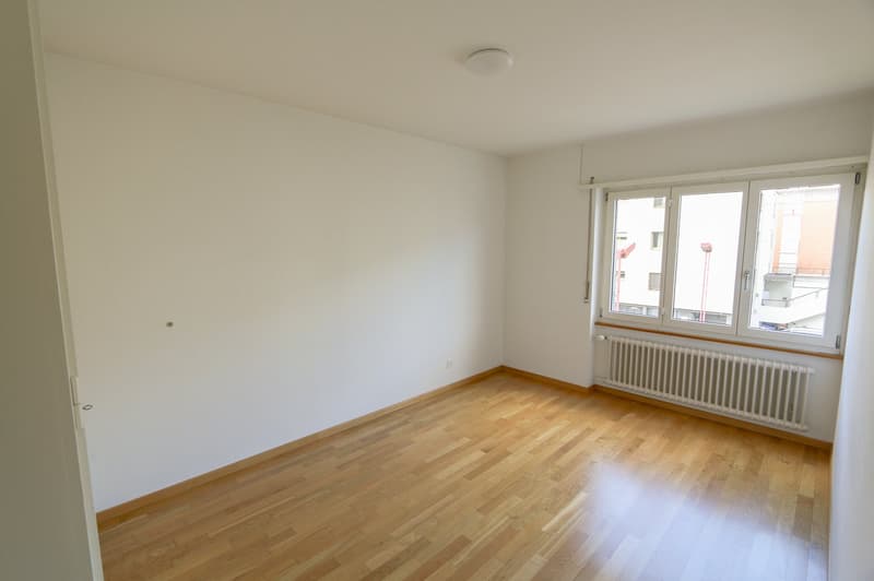 Helle 3-Zimmer-Wohnung mit Balkon in Zollikofen (6)