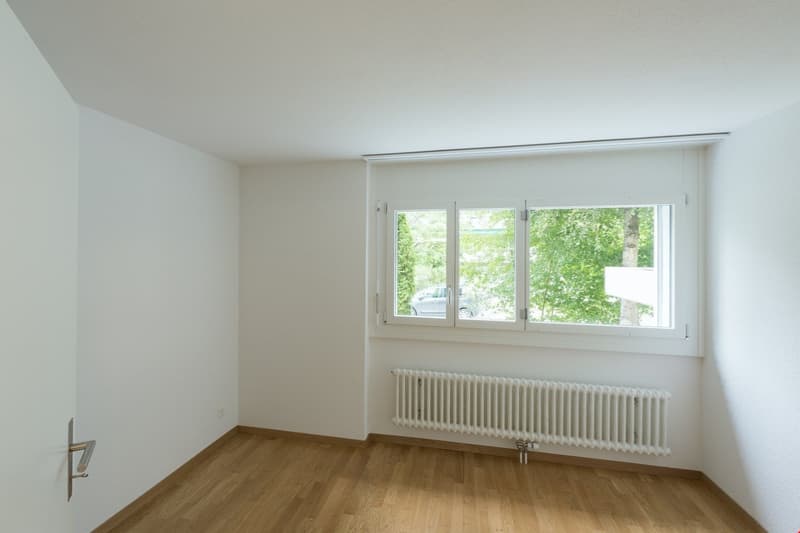 attraktive, sehr ruhig gelegene 4.5-Zimmerwohnung in Rüfenacht (4)