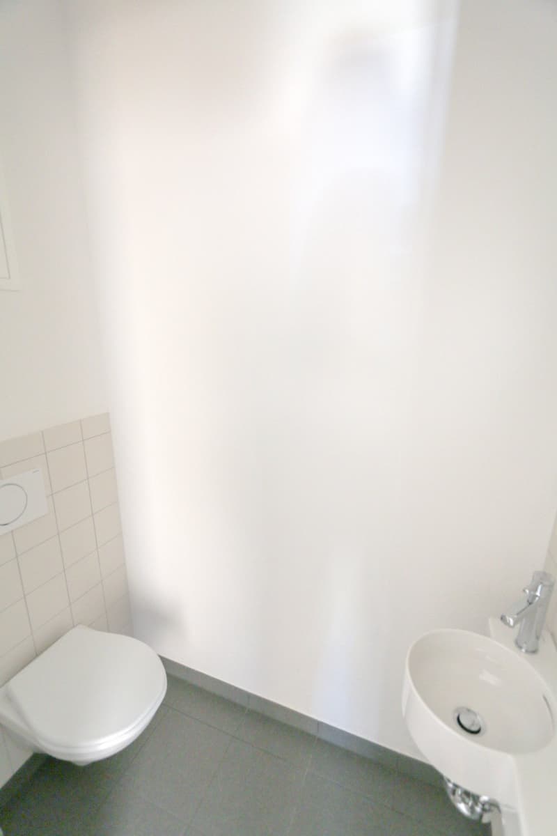 Helle 3-Zimmer-Wohnung mit Balkon an der Monbijoustrasse in Bern (6)