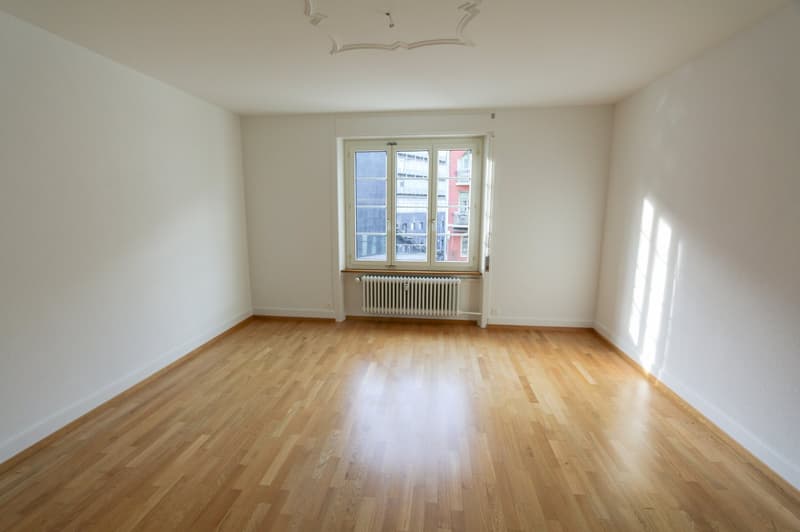 Helle 3-Zimmer-Wohnung mit Balkon an der Monbijoustrasse in Bern (8)