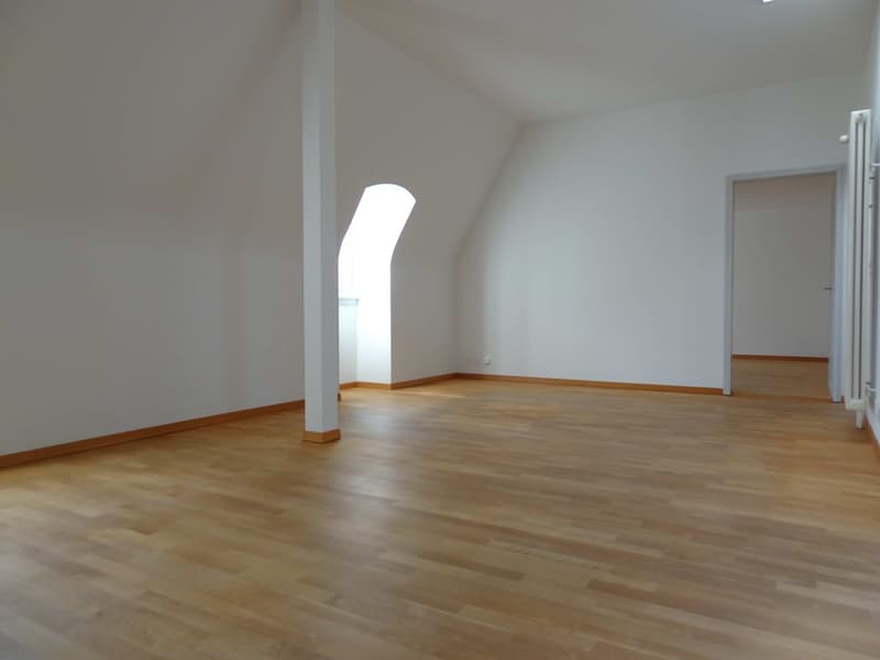 Helle Dachwohnung im Berner Kirchenfeld (9)