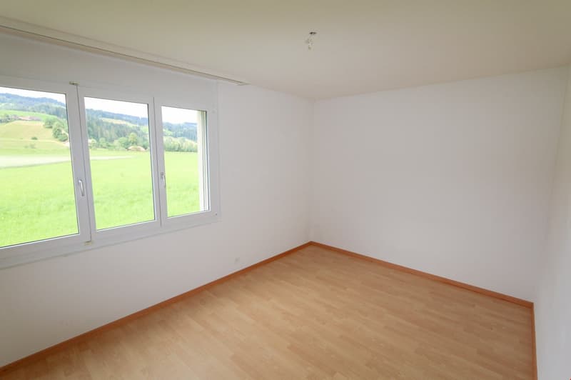 Charmante 4.5-Zimmer-Wohnung in ruhiger Lage in Trubschachen (9)