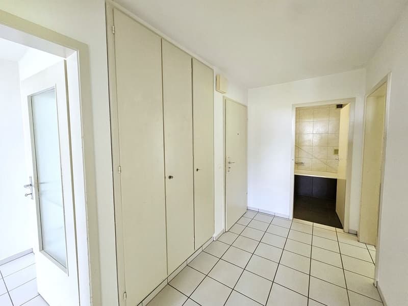 3 1/2-Zimmerwohnung, 1. Stock links (2)