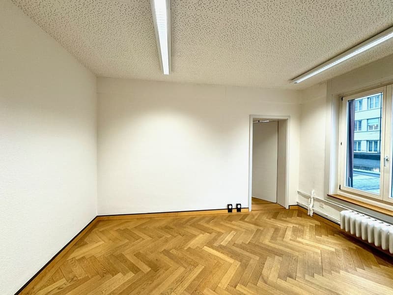 Büro, 1. Stock links (4)