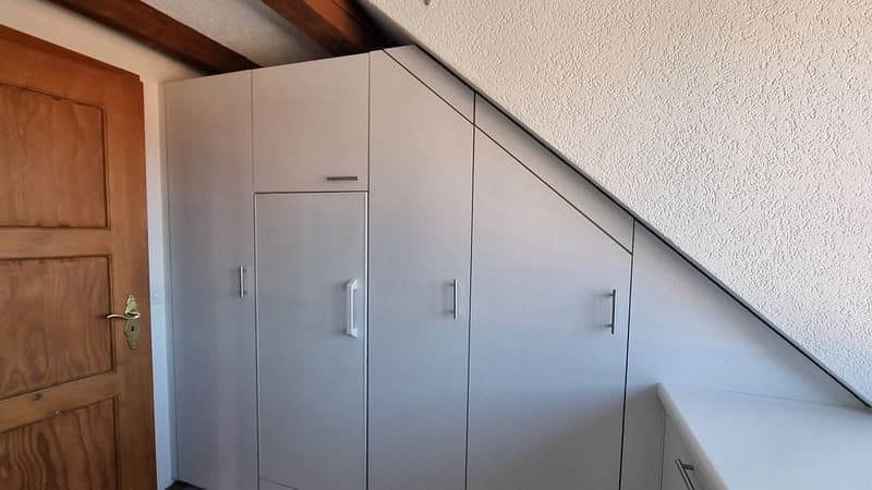 3.5-Zimmer-Dachwohnung mit Galerie mit Dachschräge (4)