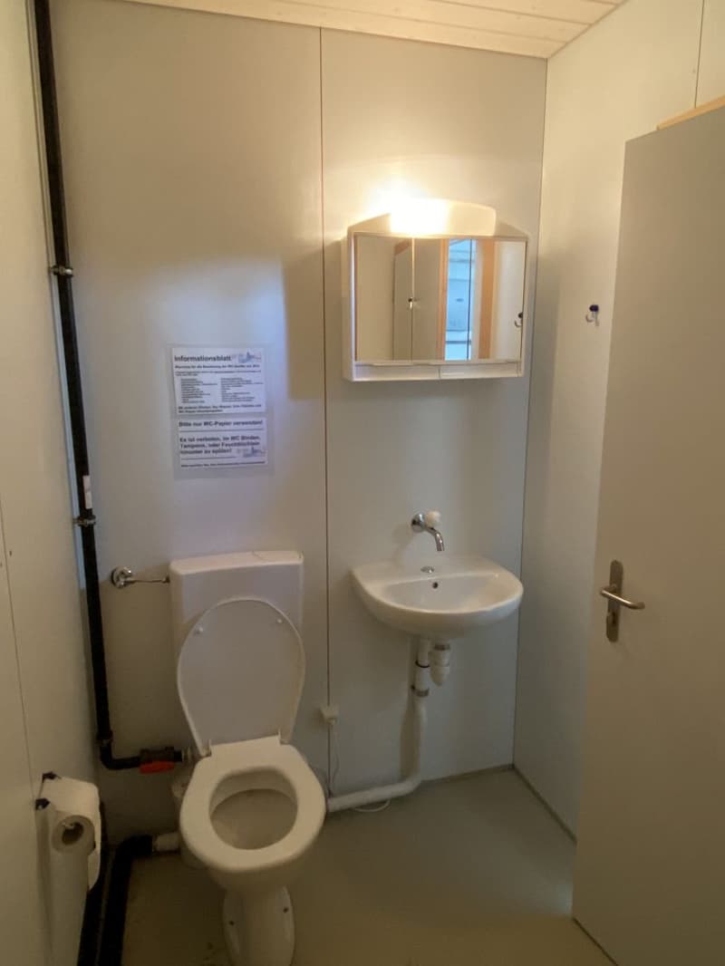 Gewerberaum mit Büro in Münsingen (13)