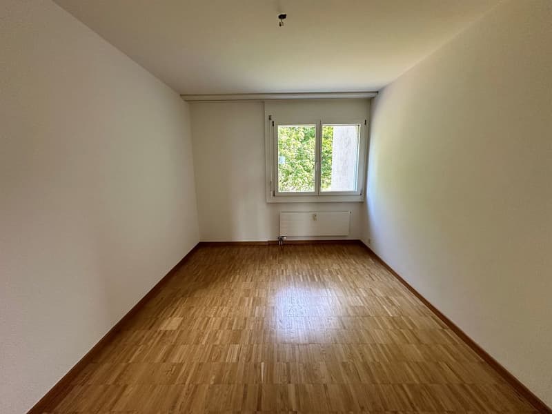 4 1/2-Zimmerwohnung, 1. Stock links (8)