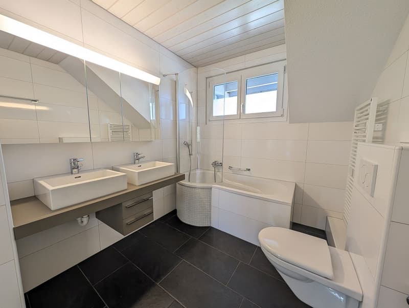 3 1/2-Zimmerwohnung, 2. Stock links (4)