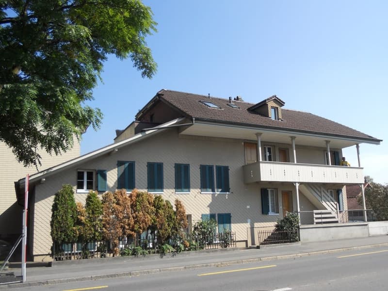 4-Bedroom Apartment, 1st Floor Right (1)