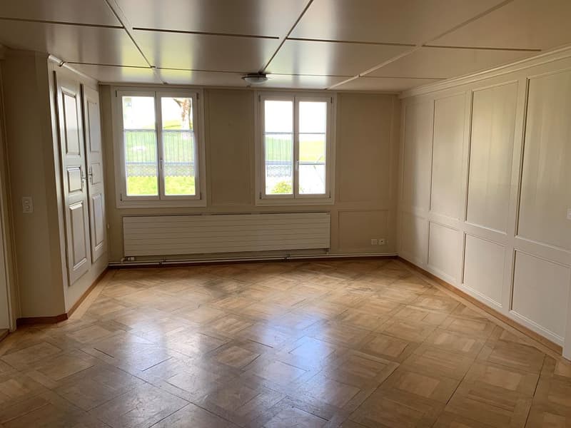 2 1/2 Zimmerwohnung, 1. Stock links (6)