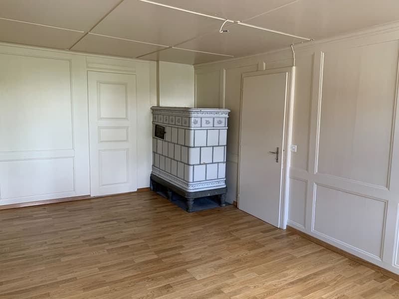 2 1/2 Zimmerwohnung, 1. Stock links (5)