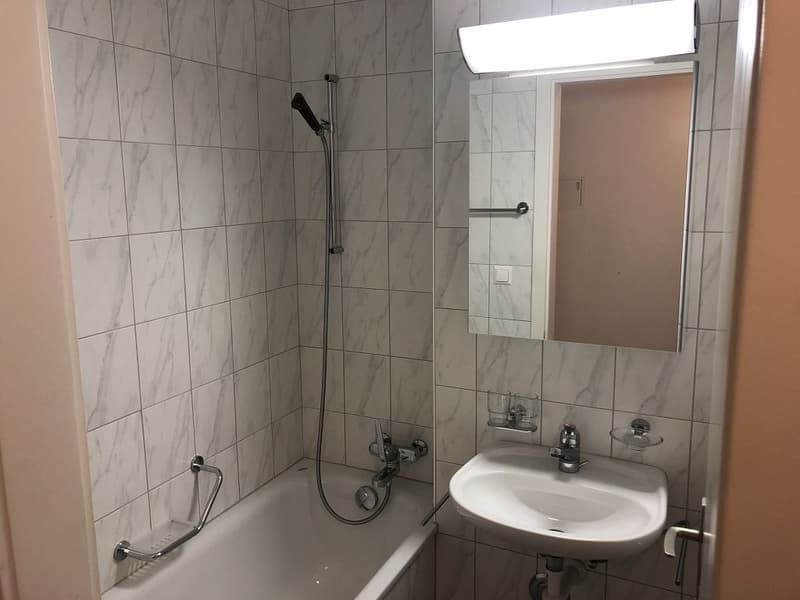 3 1/2-Zimmerwohnung, 1. Stock rechts (7)