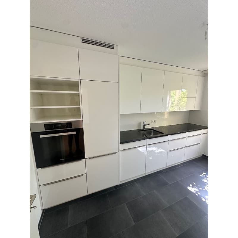 3 1/2 Zimmerwohnung, EG rechts (6)