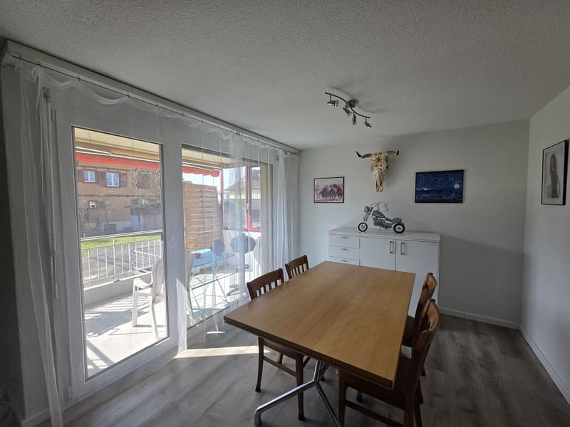 3.5-Zimmerwohnung, Parterre rechts (3)