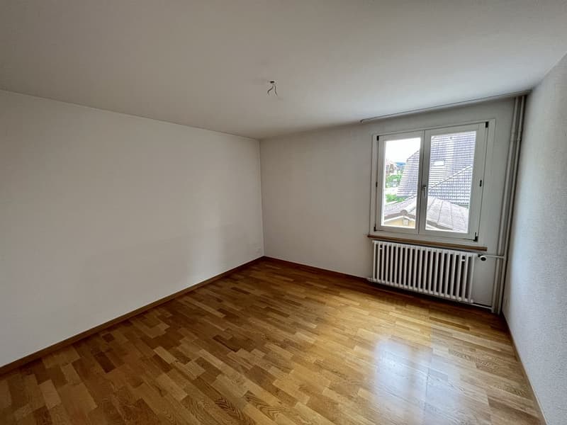 4-Zimmerwohnung, Parterre links (5)