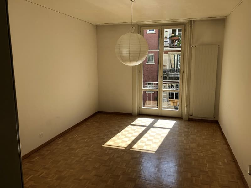 2 1/2-Zimmerwohnung, 2. Stock links (4)