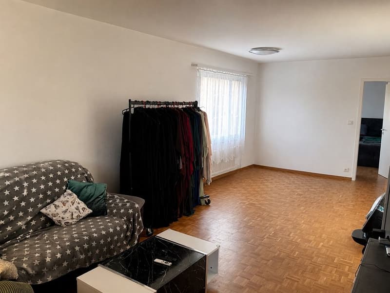3 1/2-Zimmerwohnung, 1. Stock rechts (6)