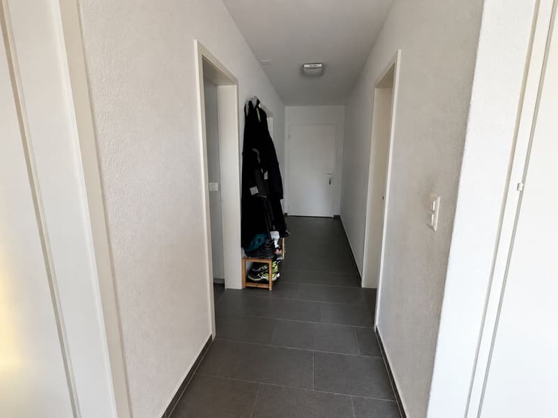 3 1/2-Zimmerwohnung, 1. Stock rechts (2)