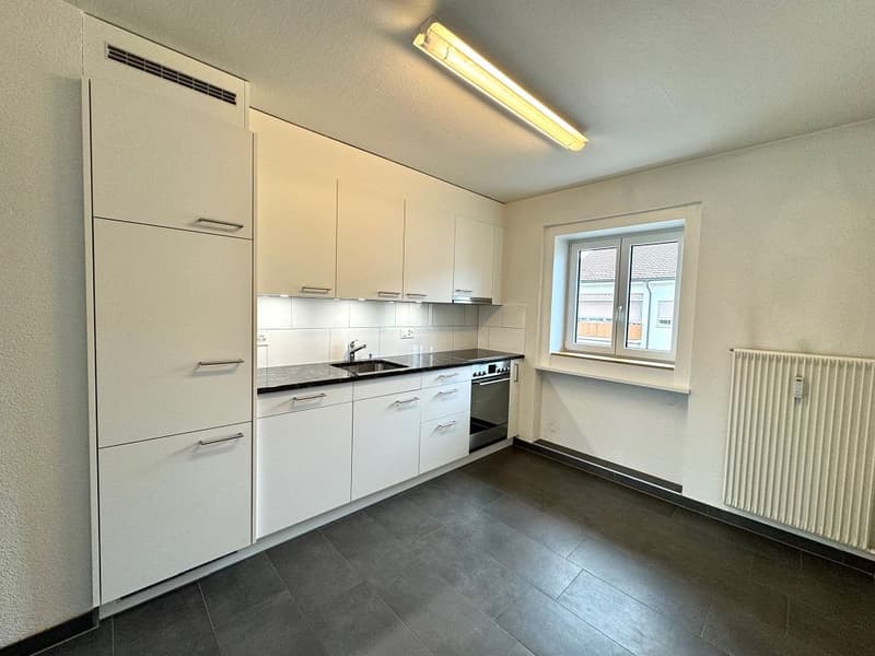 Sanierte 3-Zimmerwohnung, 2. Stock rechts (3)