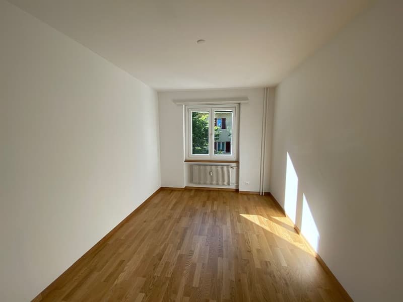 Moderne 3-Zimmerwohnung mit Balkon (5)