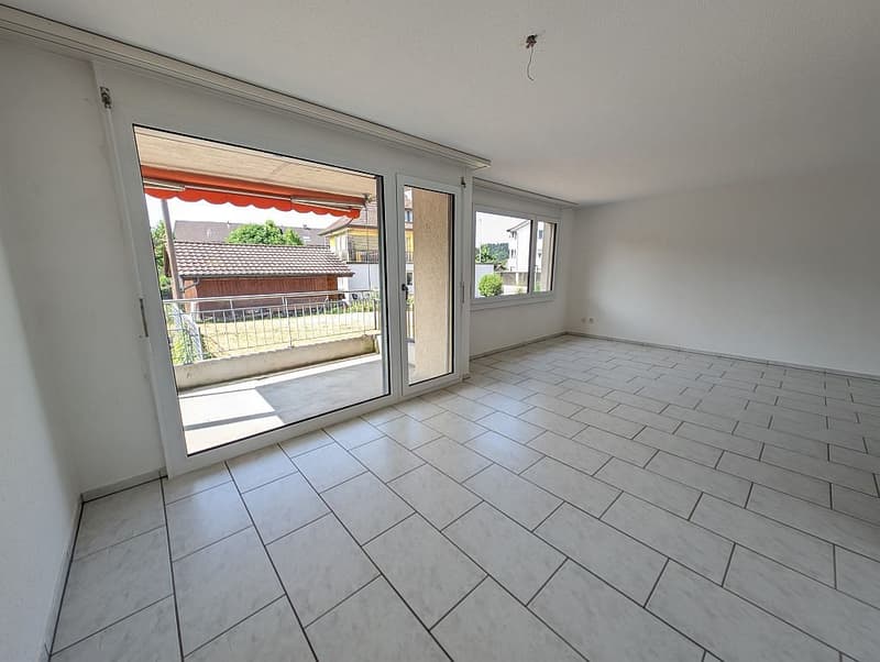 3.5-Zimmerwohnung, Parterre links (5)