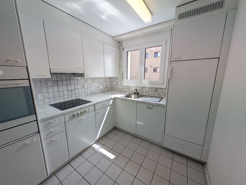 3.5-Zimmerwohnung, Parterre links (2)