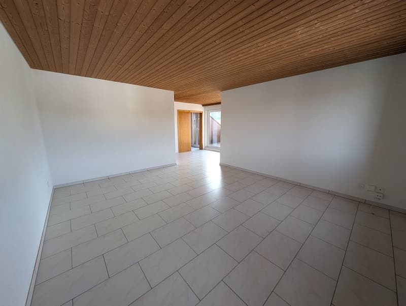 2.5-Zimmerwohnung, 3. Stock rechts (6)