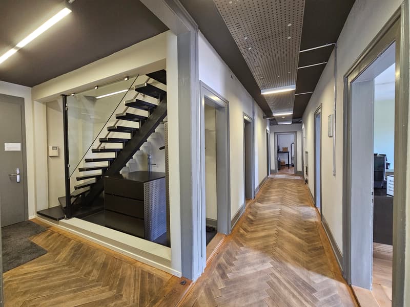 6.5-Zimmerwohnung, 1. Stock (2)