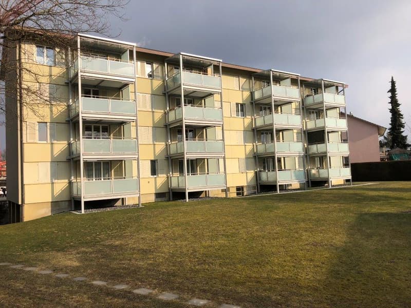 3 1/2-Zimmerwohnung, 3. Stock rechts (6)