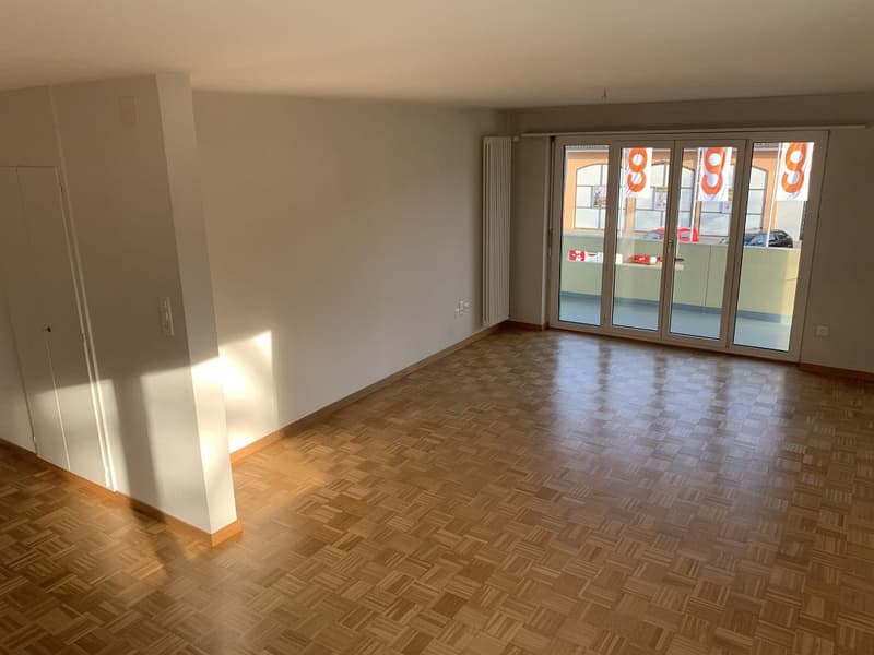 3 1/2-Zimmerwohnung, Parterre rechts (5)