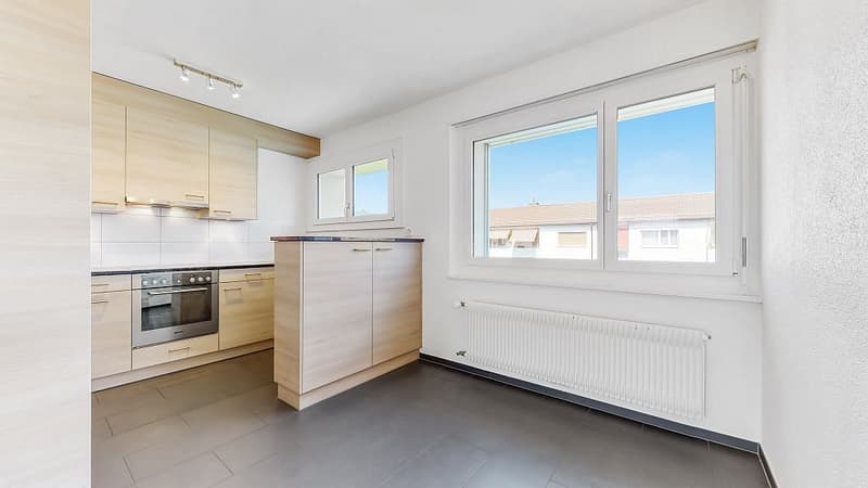 4 1/2-Zimmerwohnung, Parterre links (4)
