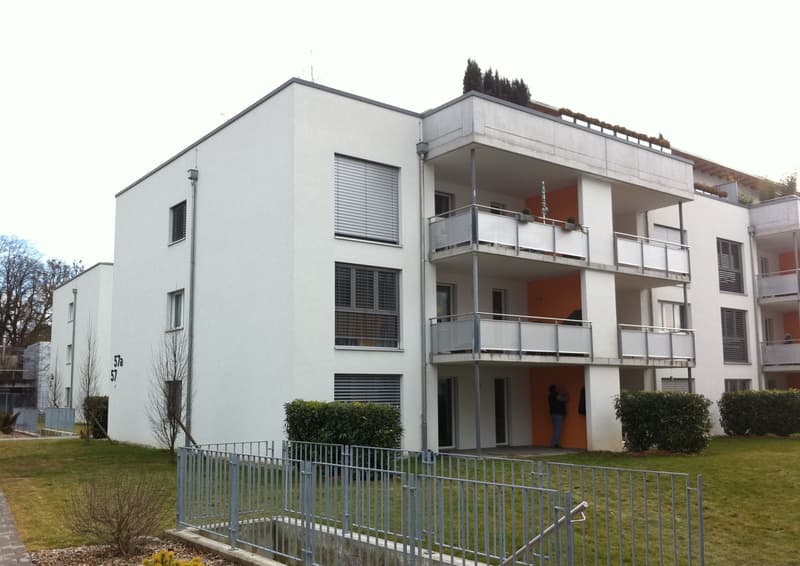 Hallenplatz Nr. 12B (1)