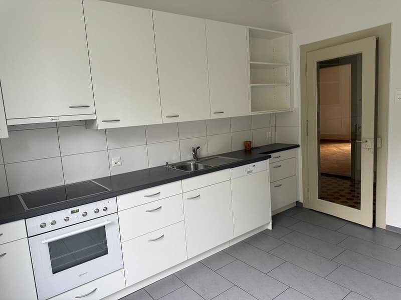 4-Zimmerwohnung, Parterre (12)