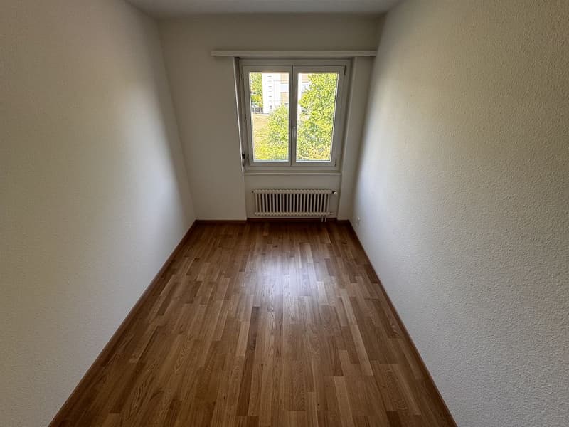5 1/2 Zimmerwohnung, 2. Stock rechts (5)